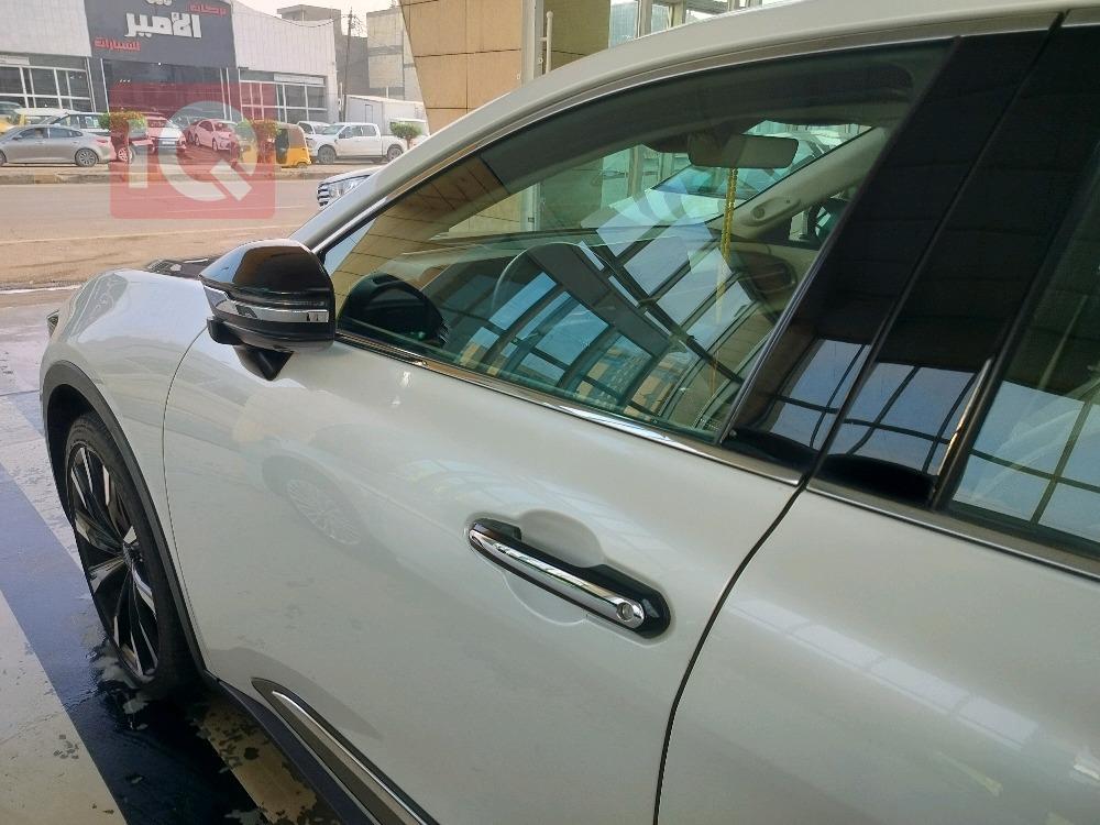 تويوتا كراون سيجنيا